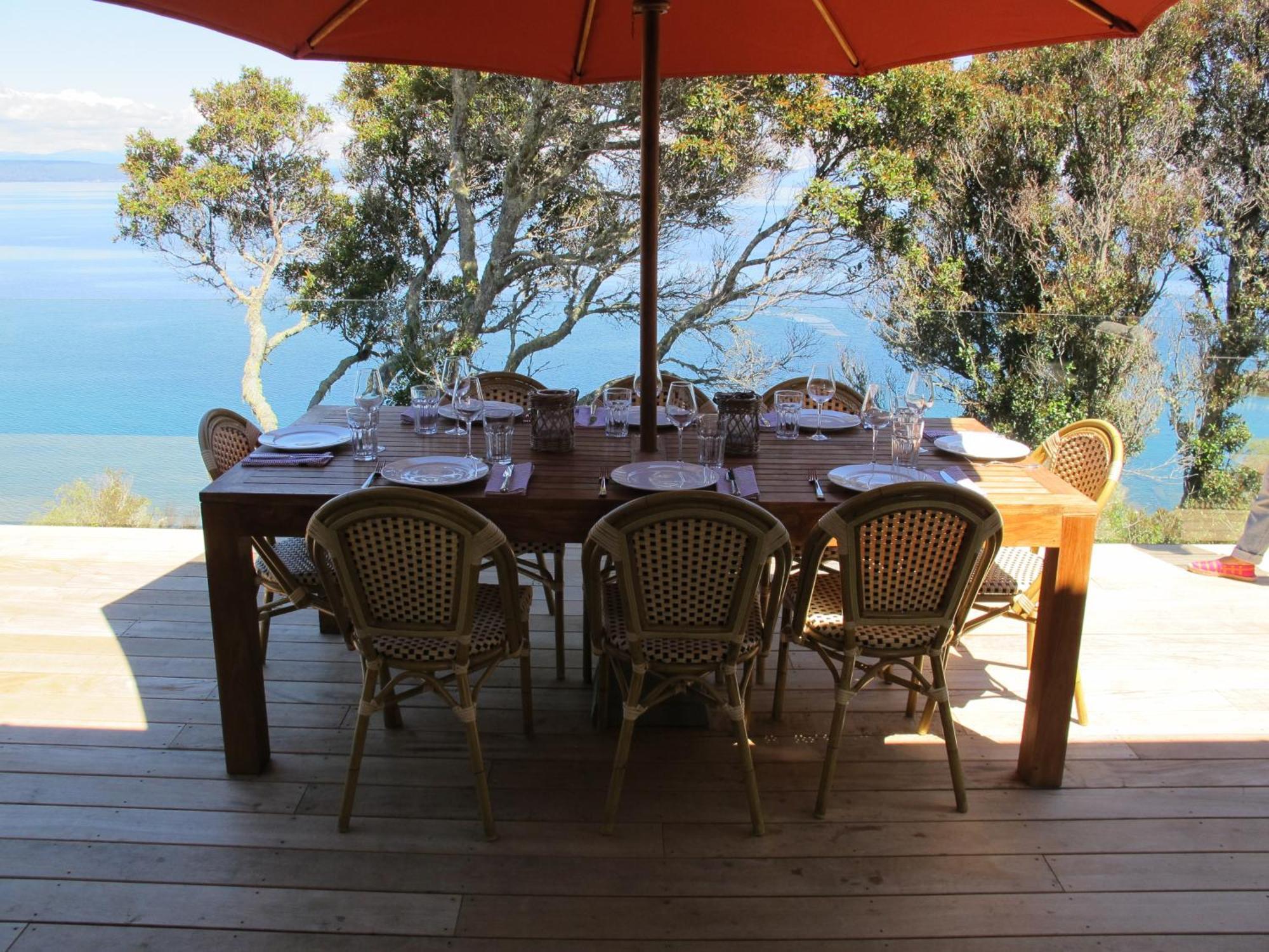 The Point Luxury Villa Taupo Exterior photo