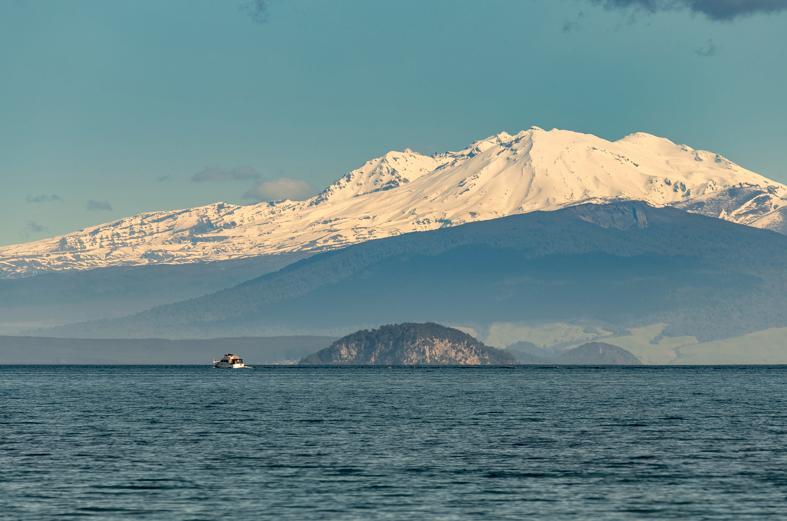 The Point Luxury Villa Taupo Exterior photo